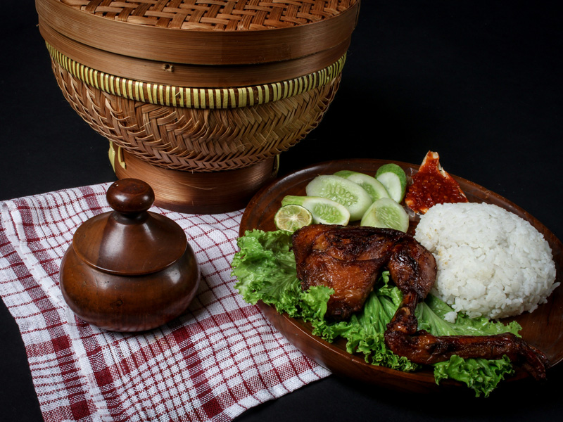 Traditional Indonesian dishes